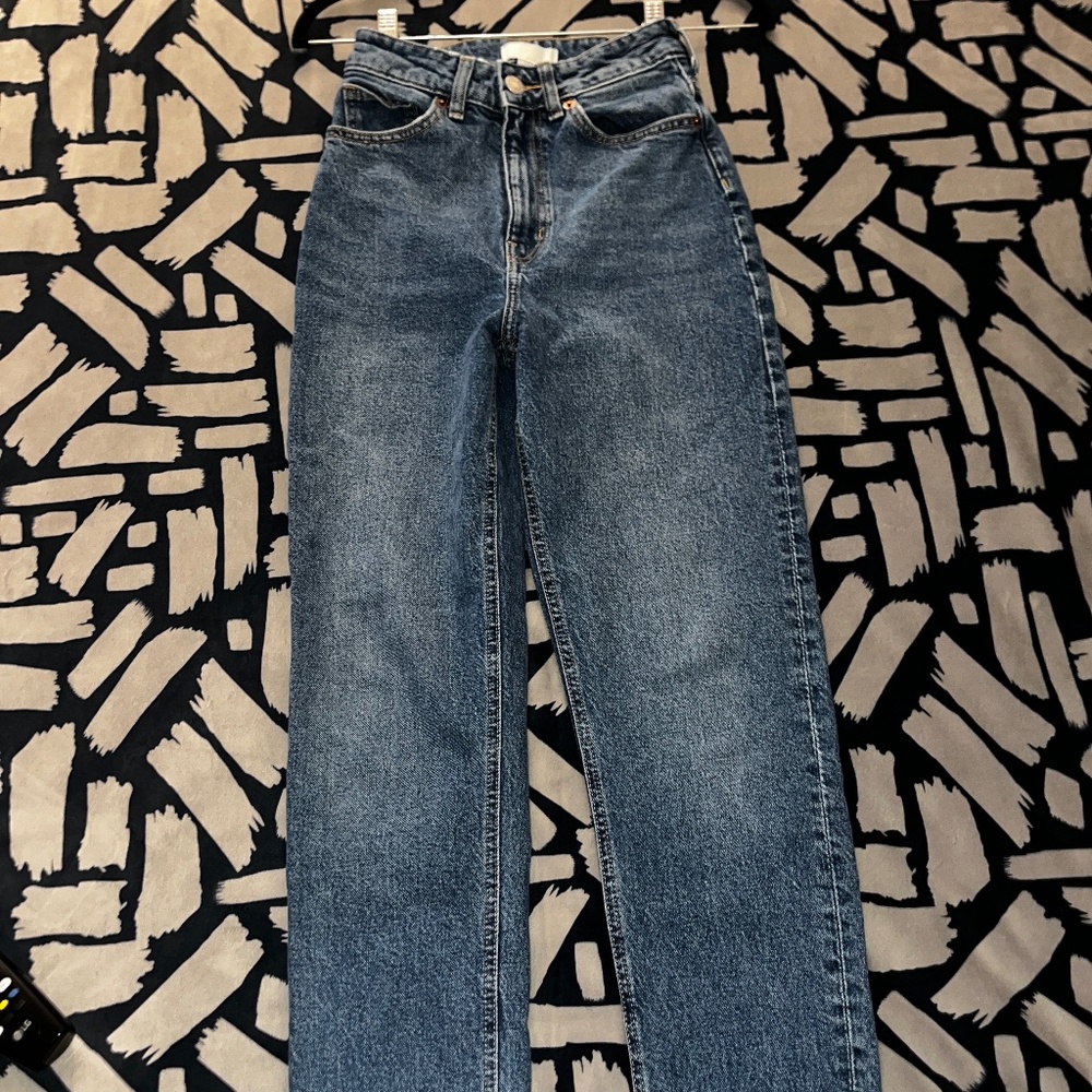 H&M Boyfriend/Mom Jeans